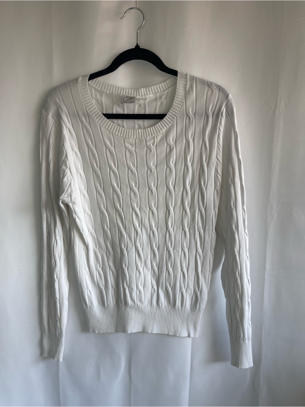 Cielo White Cable Knit Scoop Neck Sweater